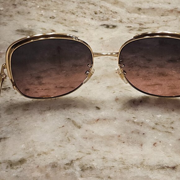 RARE GUCCI OVERSIZED MODERN RED SQUARE GOLD METAL SUNGLASSES